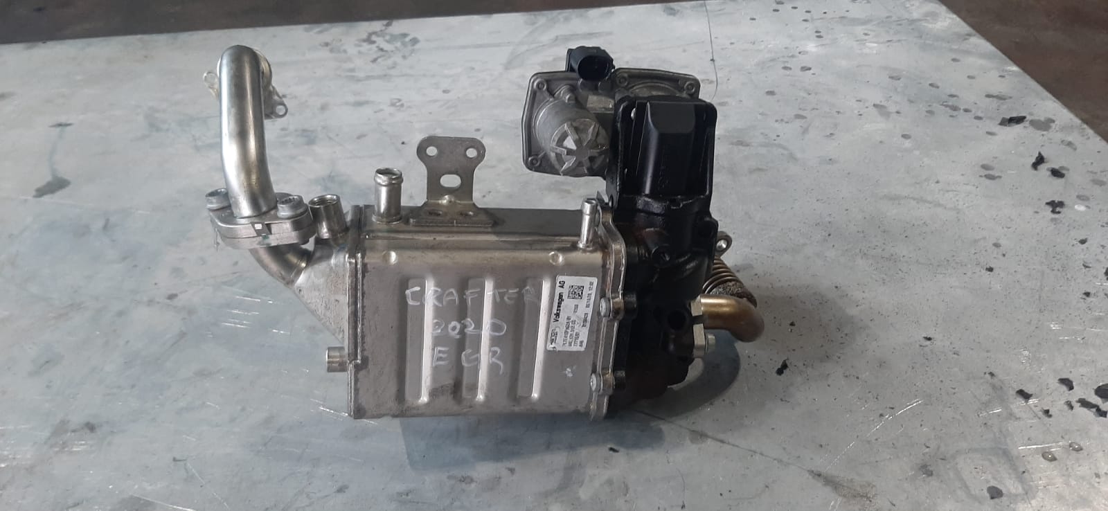 2020 CRAFTER 2.0 TDİ EGR VALFİ 04L131512CG