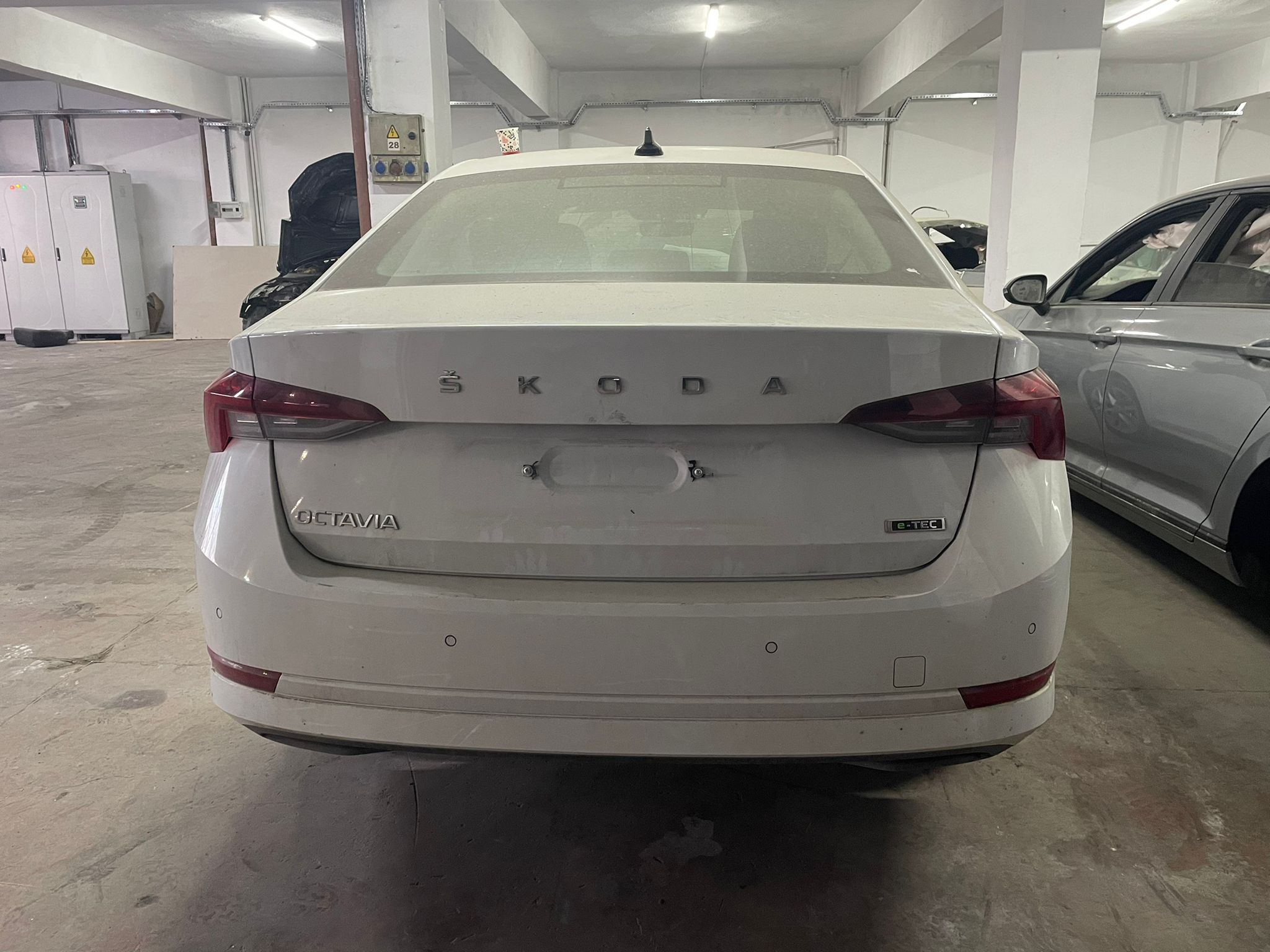 SCODA OCTAVİA 2021 1.0 E-TSİ  KAPORTA MOTOR MEKANİK ORJİNAL ÇIKMA YEDEK PARÇALARI