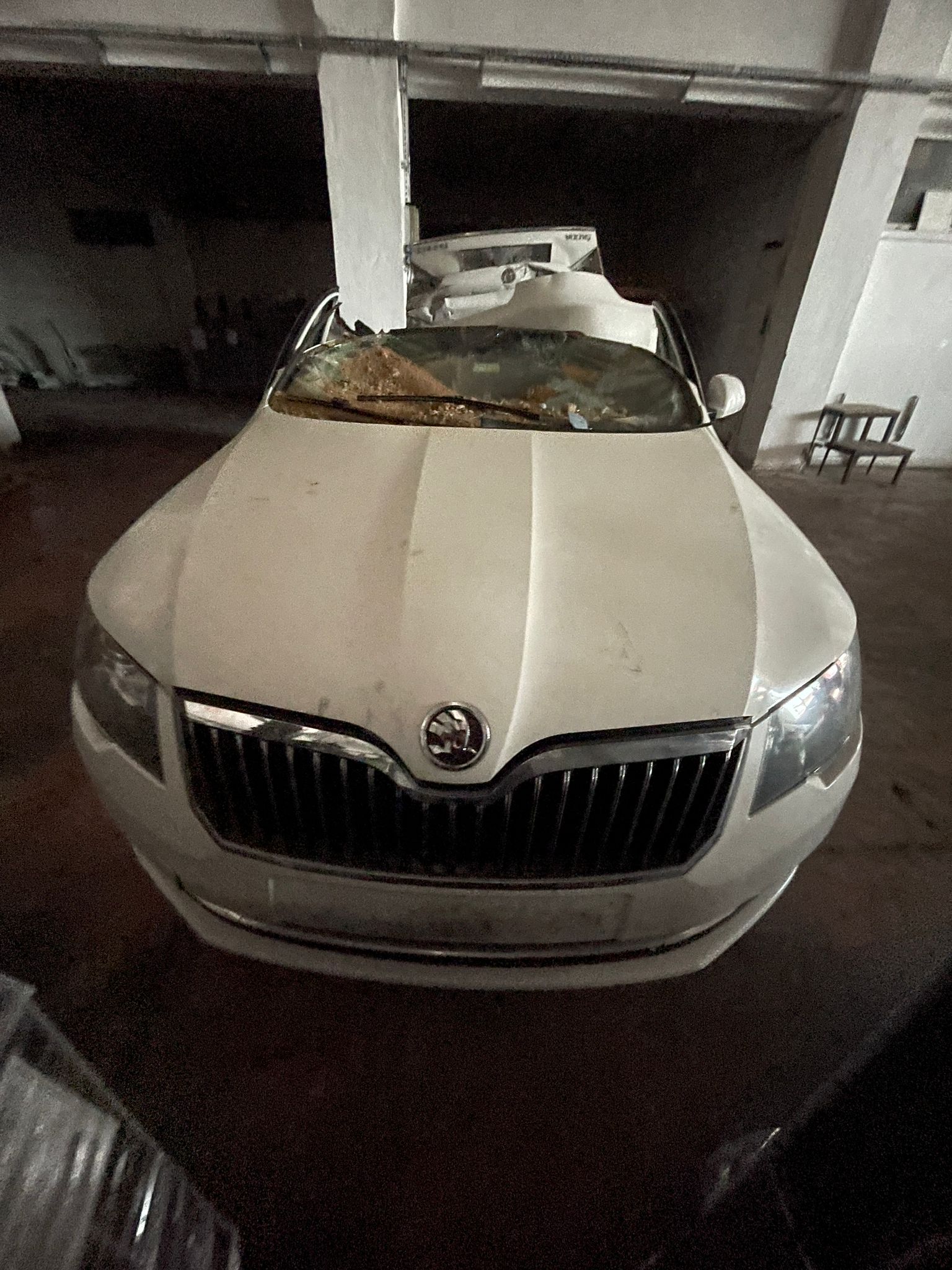 Skoda Suber B Hurda Belgeli Araç Çıkma Orjinal Parçaları