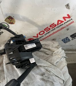 2023 octavia 5q0953513h direksiyon kolu çıkma parça vossan